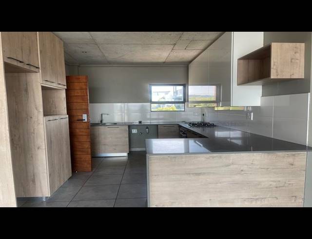 2 BEDROOM PROPERTY TO RENT IN EQUESTRIA